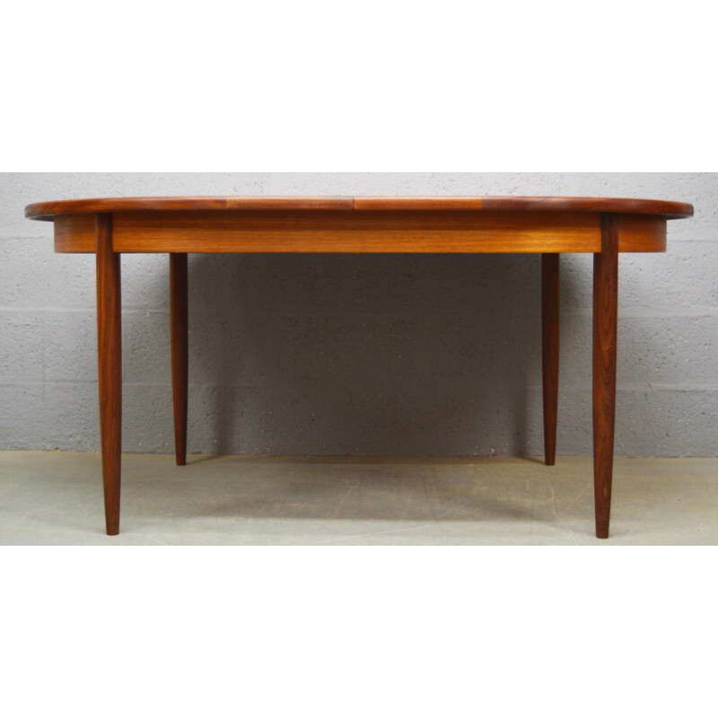 Mid-Century Oval Extendable Teak G-Plan Fresco Dining Table - 1960s