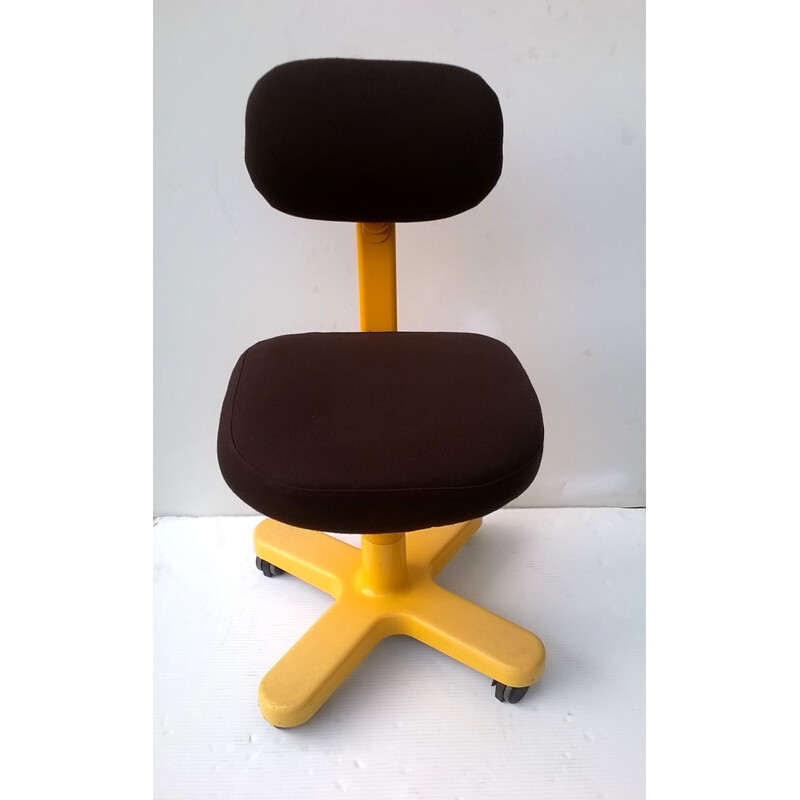 Vintage Chair Model "Z9" by Ettore Sottsass for Olivetti - 1970s
