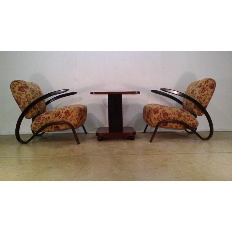 Pair of armchairs H-275 and coffee table by Jindrich Halabala - 1930