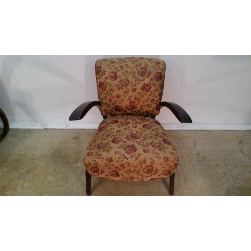 Pair of armchairs H-275 and coffee table by Jindrich Halabala - 1930