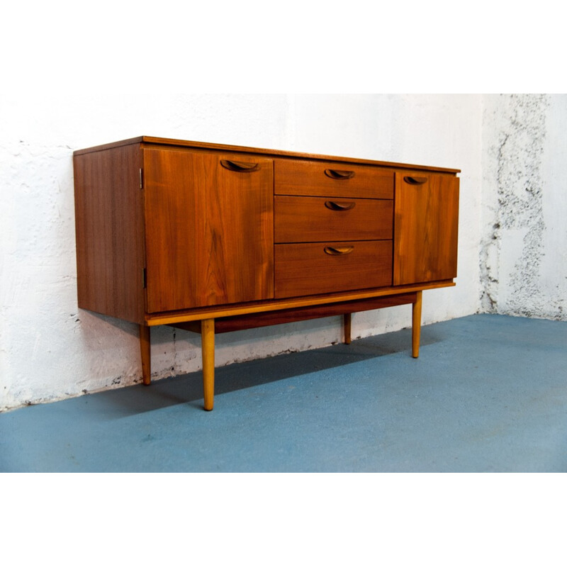 Vintage Scandinavian sideboard in teak - 1960s