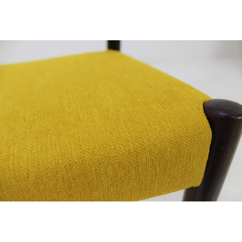 Set of 4 chairs in rosewood and yellow fabric - 1960s