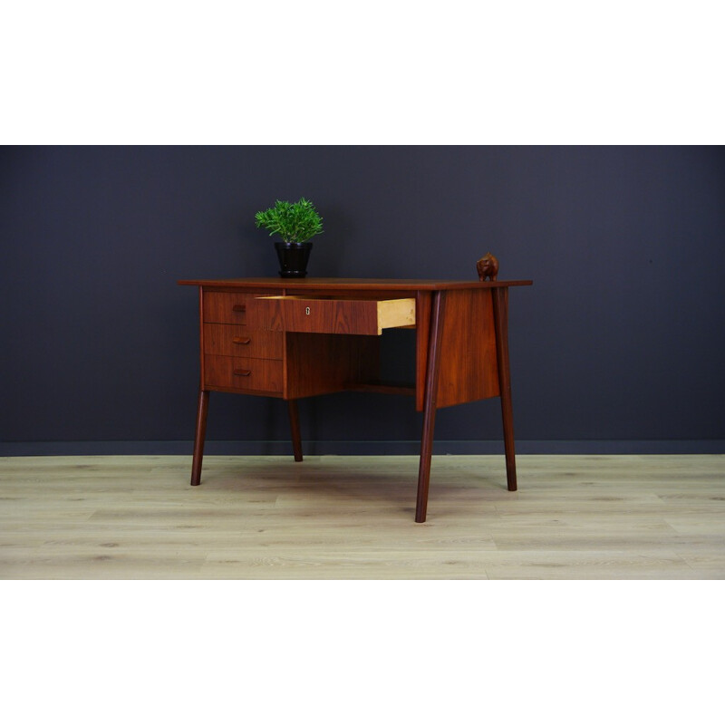 Classic Writing Desk Danish Design - 1970s