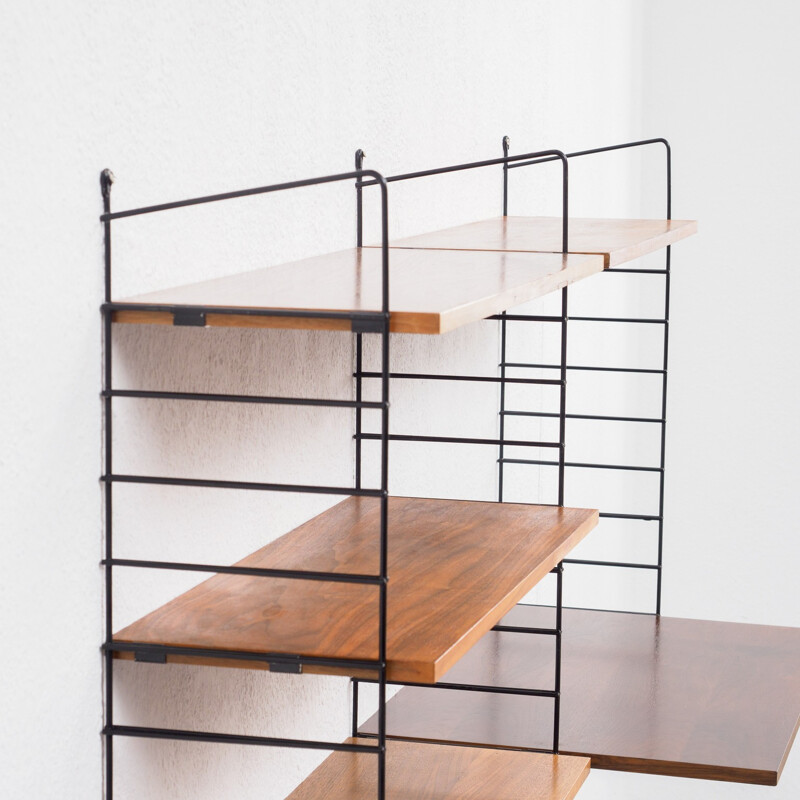 String shelving unit, walnut by Nisse Strinning - 1950s