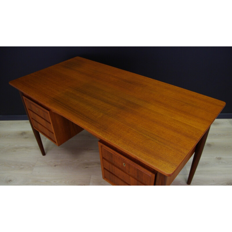 Retro Writting teak danish Desk - 1960s