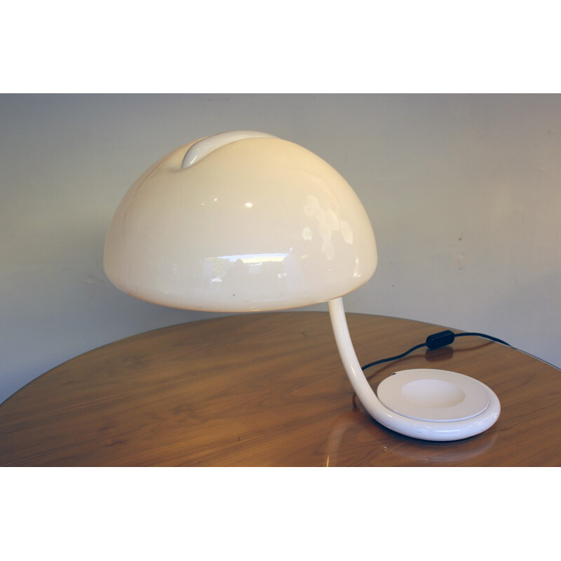 Italian Vintage Lamp in white lacquered metal - 1970s