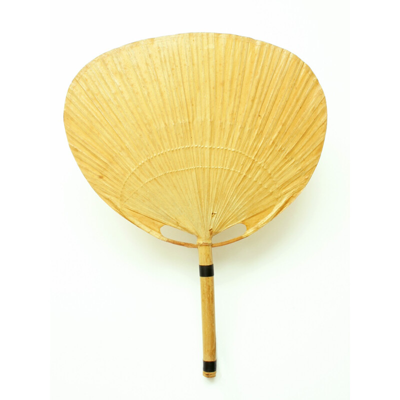 Lampe murale allemande modèle "Uchiwa II" par Ingo Maurer pour - 1970