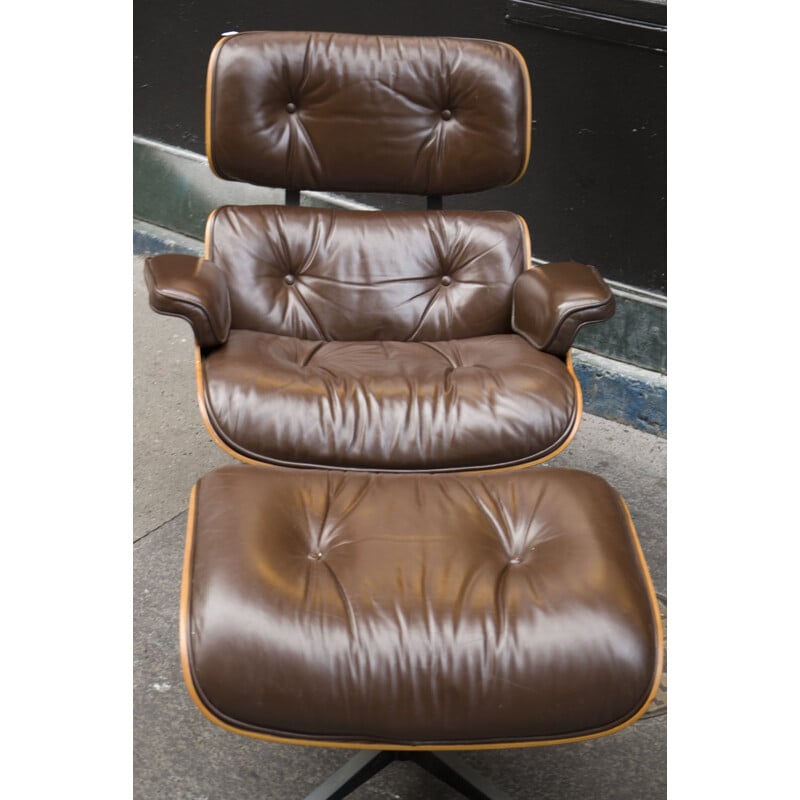 Brown Lounge Chair by Eames for Herman Miller - 1970s