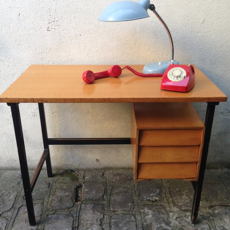 Bureau vintage avec caisson 3 tiroirs - 1950