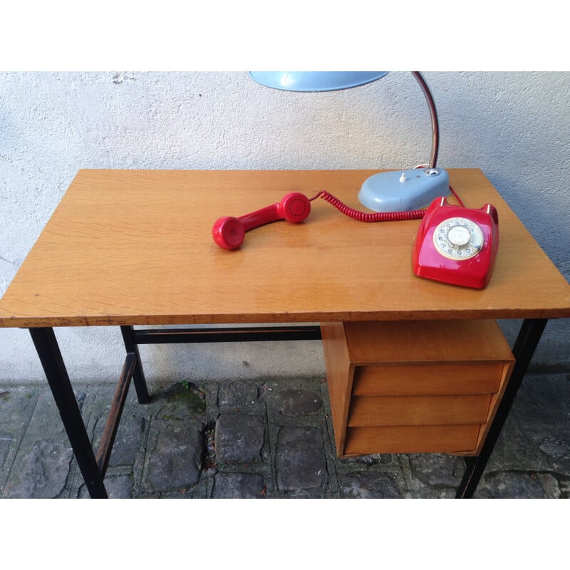 Bureau vintage avec caisson 3 tiroirs - 1950