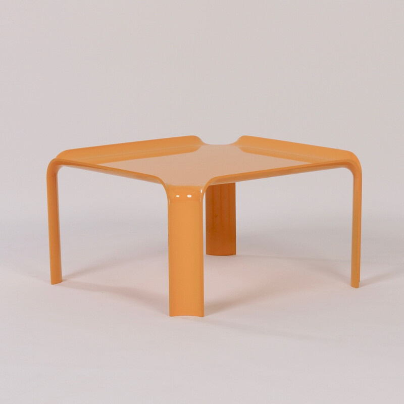 Yellow Coffee Table 877 by Pierre Paulin for Artifort - 1960s