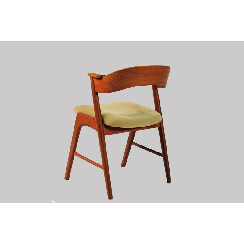 Set of 6 Teak Dining Chairs,  Model 32 by Kai Kristiansen - 1960s 