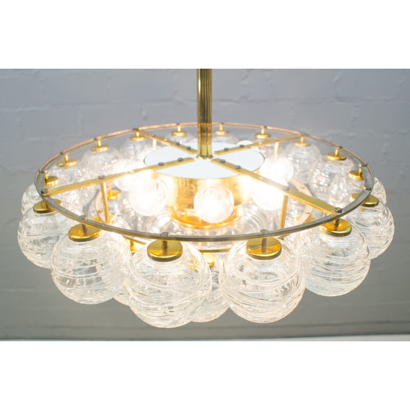 Lustre vintage en laiton et en cristal de Doria, 1970