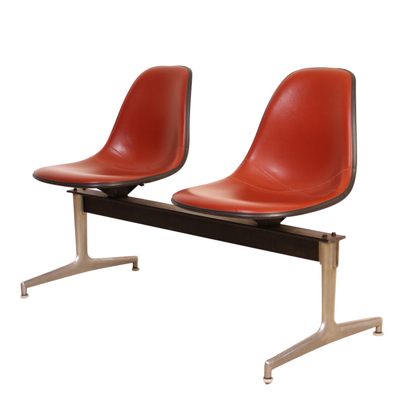 2-seater bench by Charles and Ray Eames