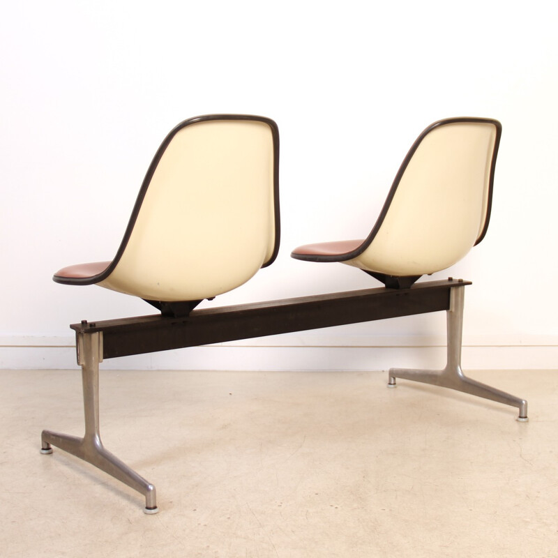 2-seater bench by Charles and Ray Eames