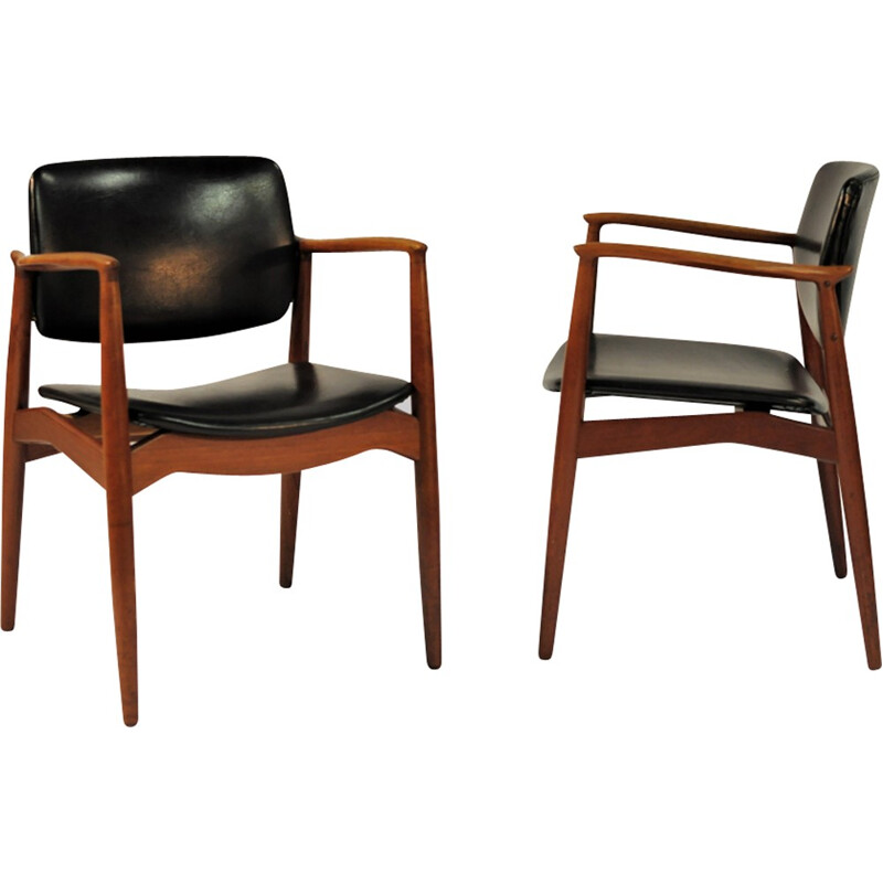 Pair of Model 67 Armchairs in Leather by Erik Buch Orum Mobelfabrik - 1960s