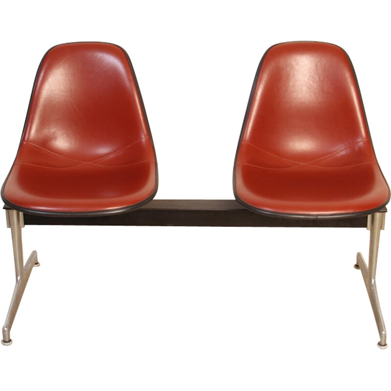 2-seater bench by Charles and Ray Eames