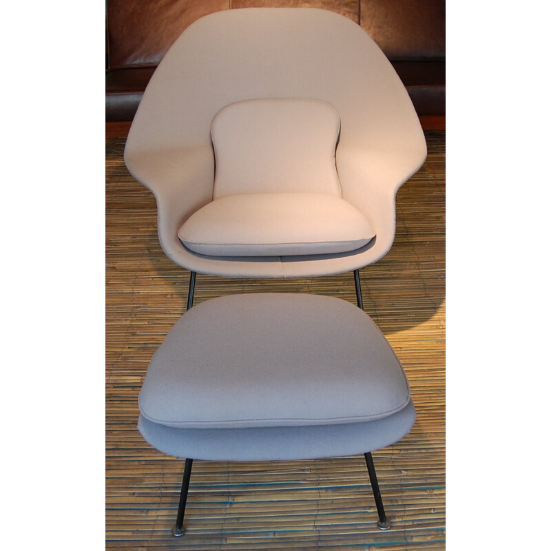 Vintage "Womb chair" armchair + footstool, Eero SAARINEN - 1961