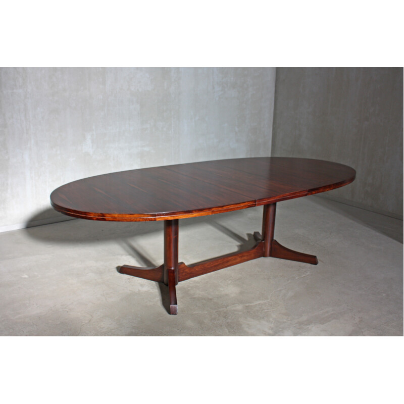 Oval Dining Table by Robert Heritage for Archie Shine - 1960s