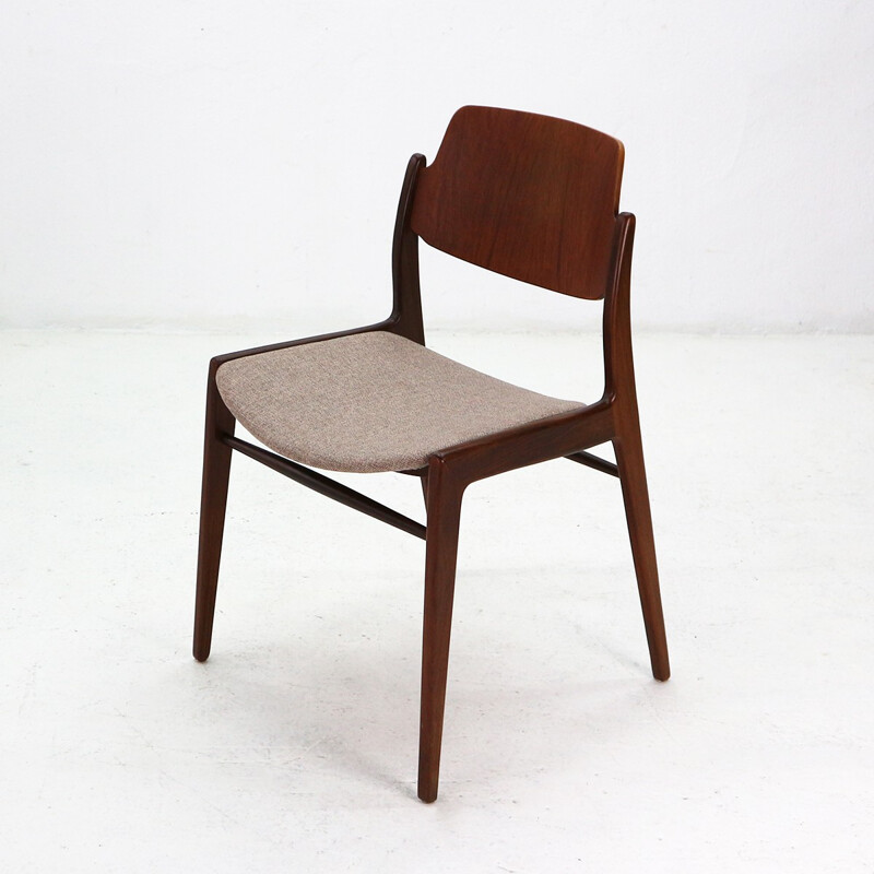Lot of five newly covered teak dining chairs by Hartmut Lohmeyer for Wilkhahn - 1960s