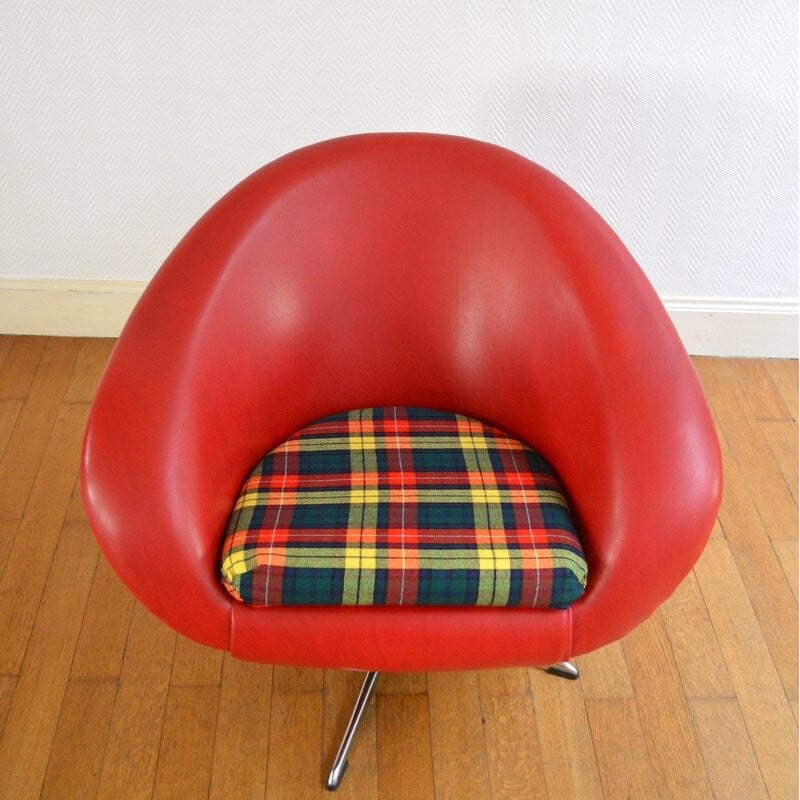 Vintage armchair in metal and red leatherette - 1960s