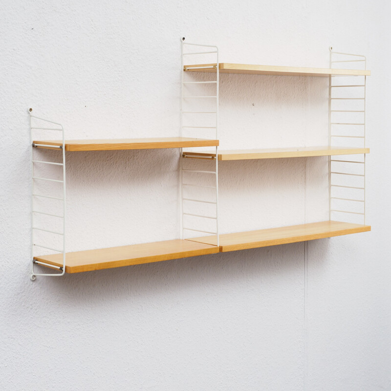 String shelving unit in white metall and ashwood - 1960s 