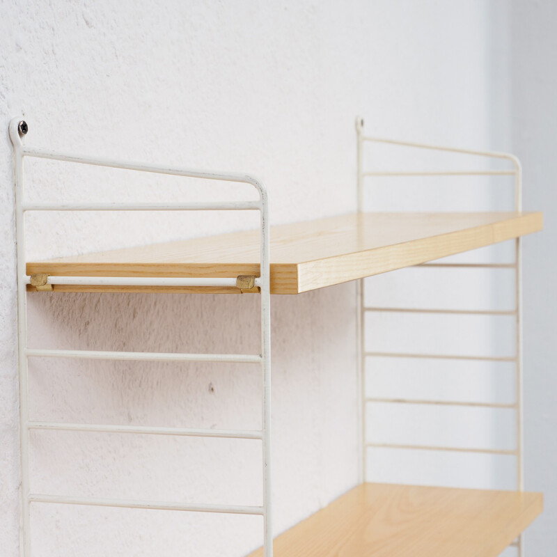 String shelving unit in white metall and ashwood - 1960s 