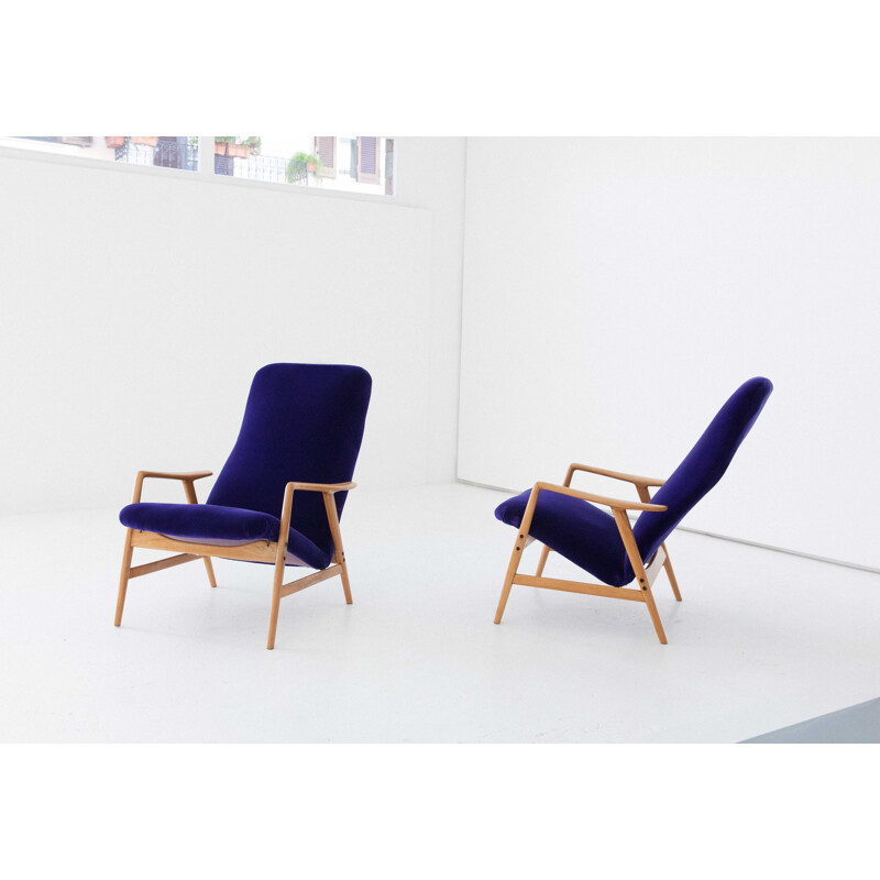 Pair of armchairs in velvet and wood by Alf Svennson for Fritz Hansen - 1950s