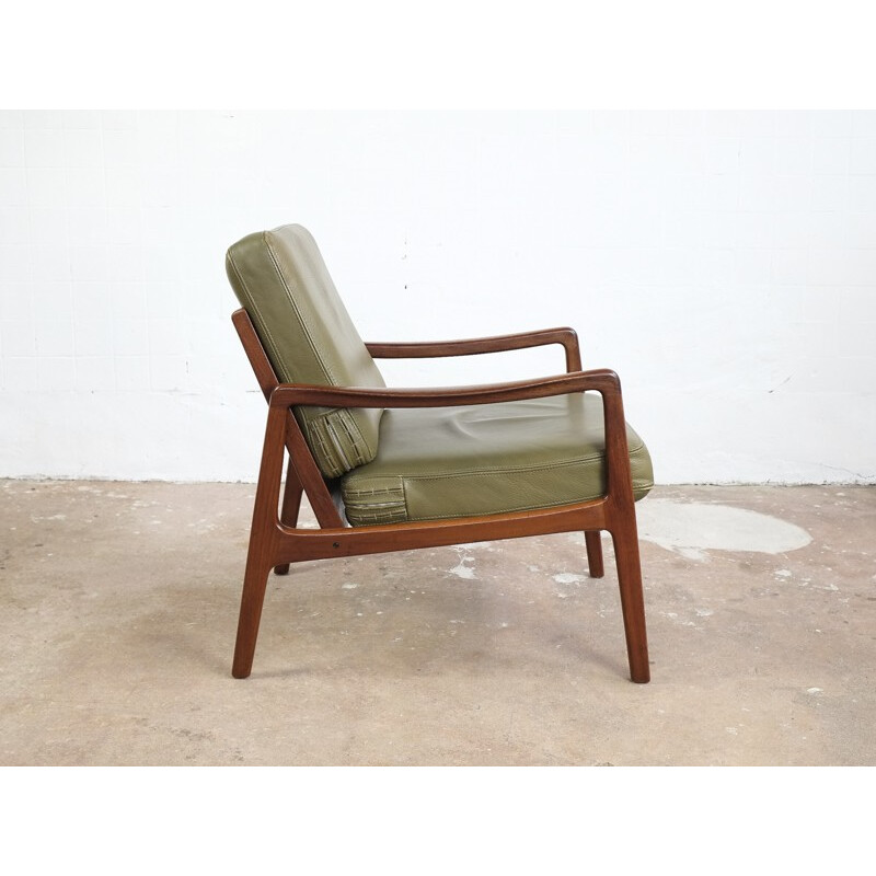 Fauteuil en teck et cuir par Ole Wanscher pour France & Søn - 1960 