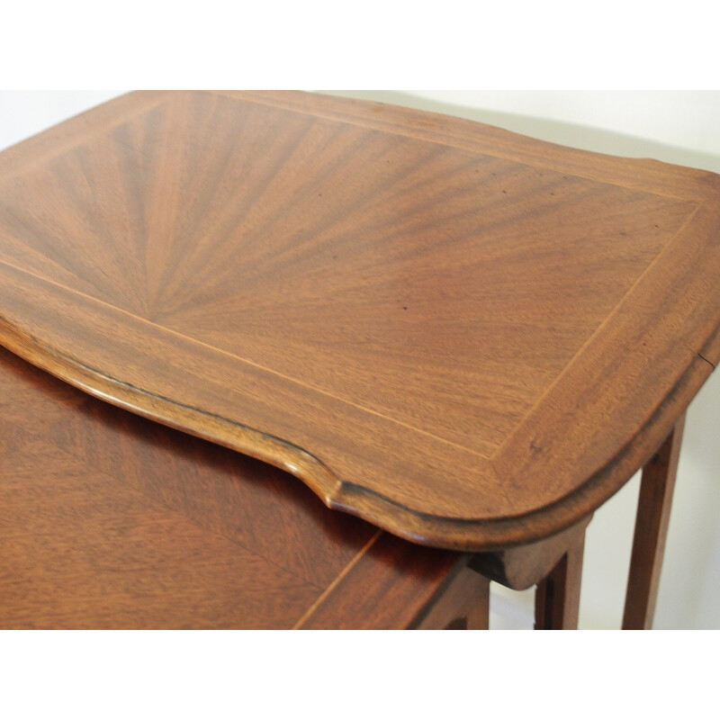 Suite de 4 tables gigognes vintage en bois - 1930