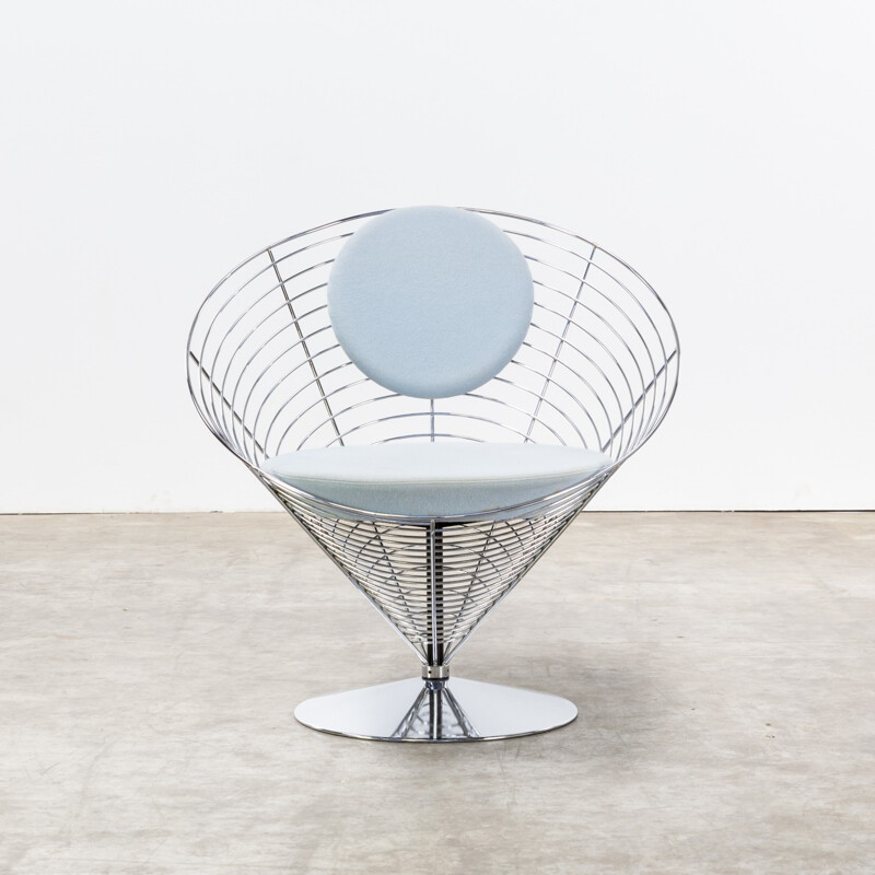 Vintage cone chair by Verner Panton for Fritz Hansen - 1980s 