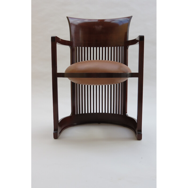 "Barrel Taliesin" chair by Frank Lloyd Wright for Cassina - 1986