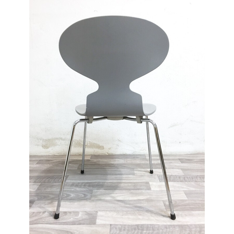Chaise gris clair d'Arne Jacobsen pour Fritz Hansen - 2000
