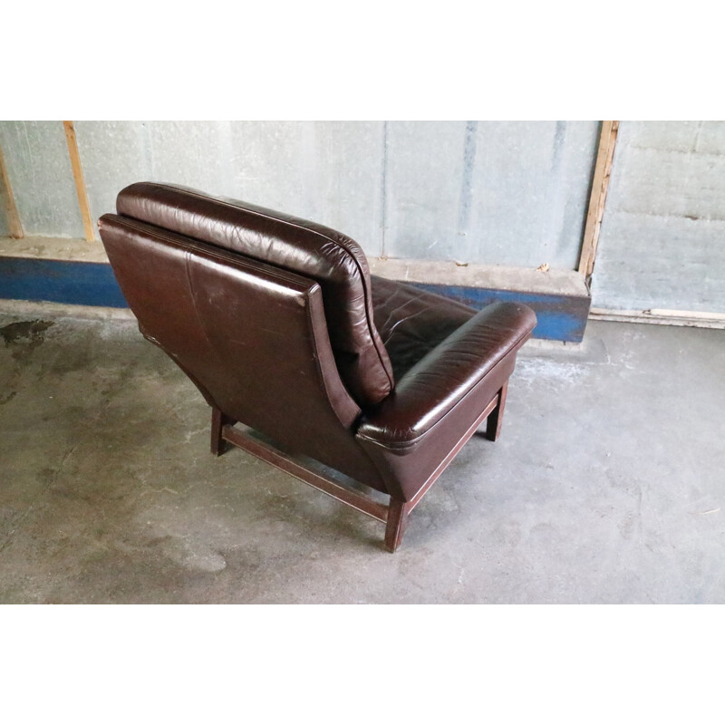 Vintage danish lounge chair with original leather upholstery