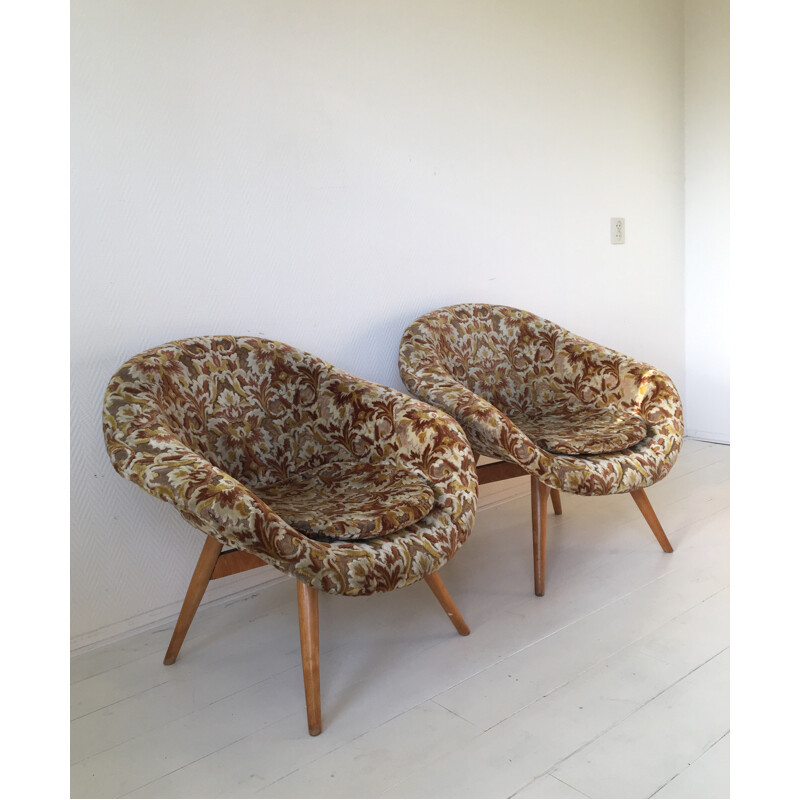 Set of 2 Baroque Style Bucket chairs by Miroslav Navrátil for Vertex - 1950s