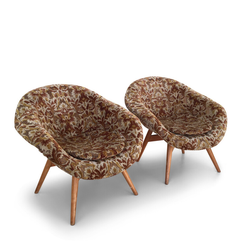 Set of 2 Baroque Style Bucket chairs by Miroslav Navrátil for Vertex - 1950s