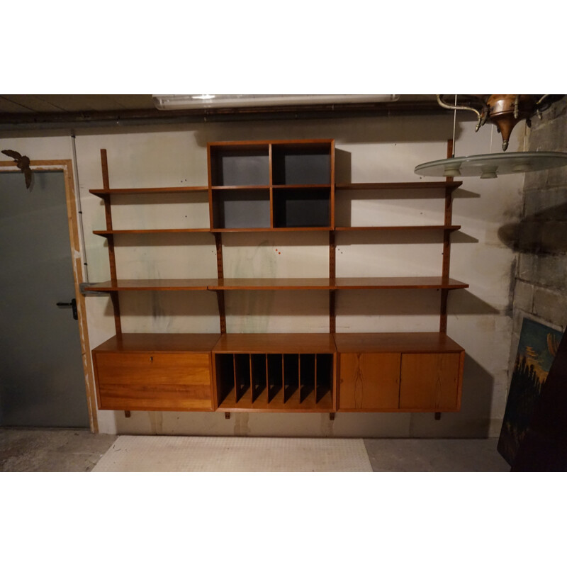Danish Teak Modular Bookcase By Poul Cadovius - 1960s