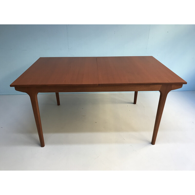 Mid-century teak dining table for  Mcintosh  - 1960s