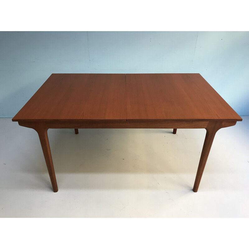 Mid-century teak dining table for  Mcintosh  - 1960s
