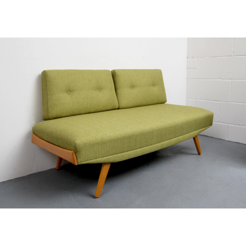 Vintage daybed in apple green - 1950s