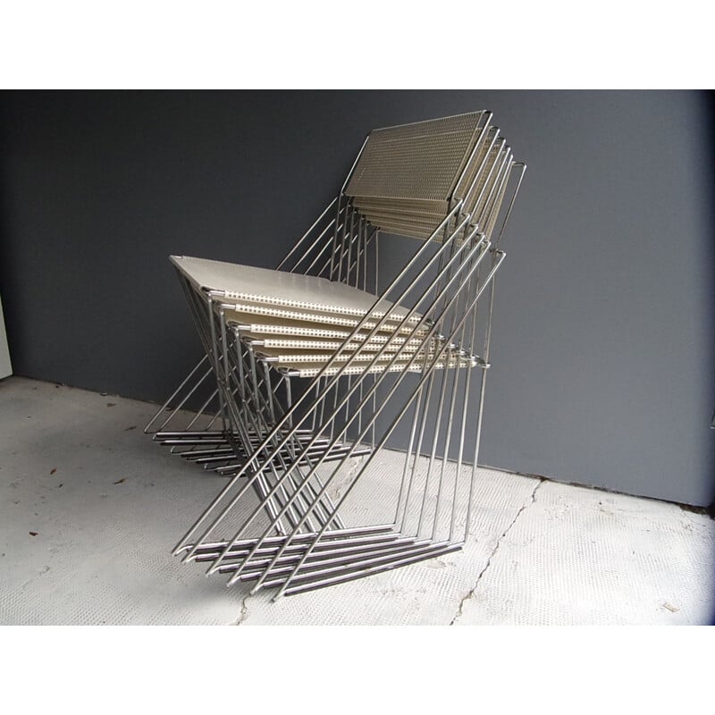 Suite de 6 chaises X-LINE par Niels Jorgen Haugesen pour Magis - 1970