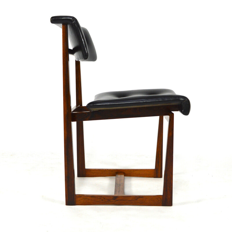 Set of 4 Scandinavian dining chairs in Rio rosewood - 1950s