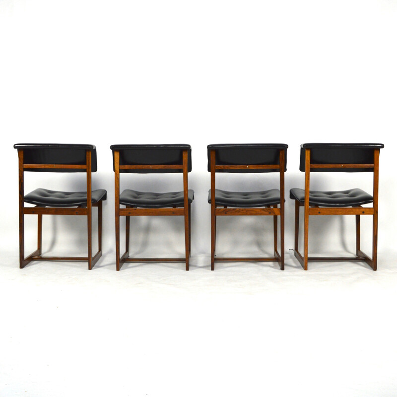 Set of 4 Scandinavian dining chairs in Rio rosewood - 1950s