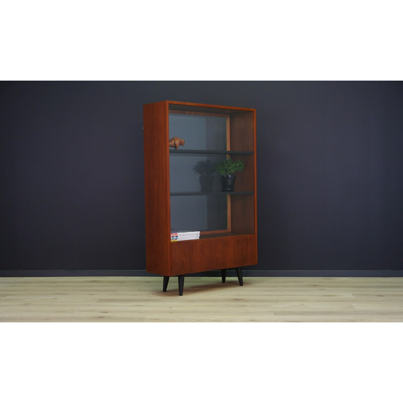 Danish Teak Cabinet in Glass - 1970s