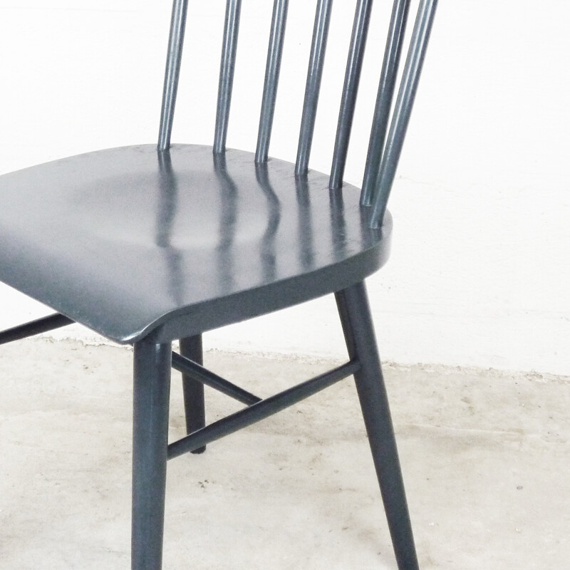 Suite de 3 chaises gris en bois - 1970