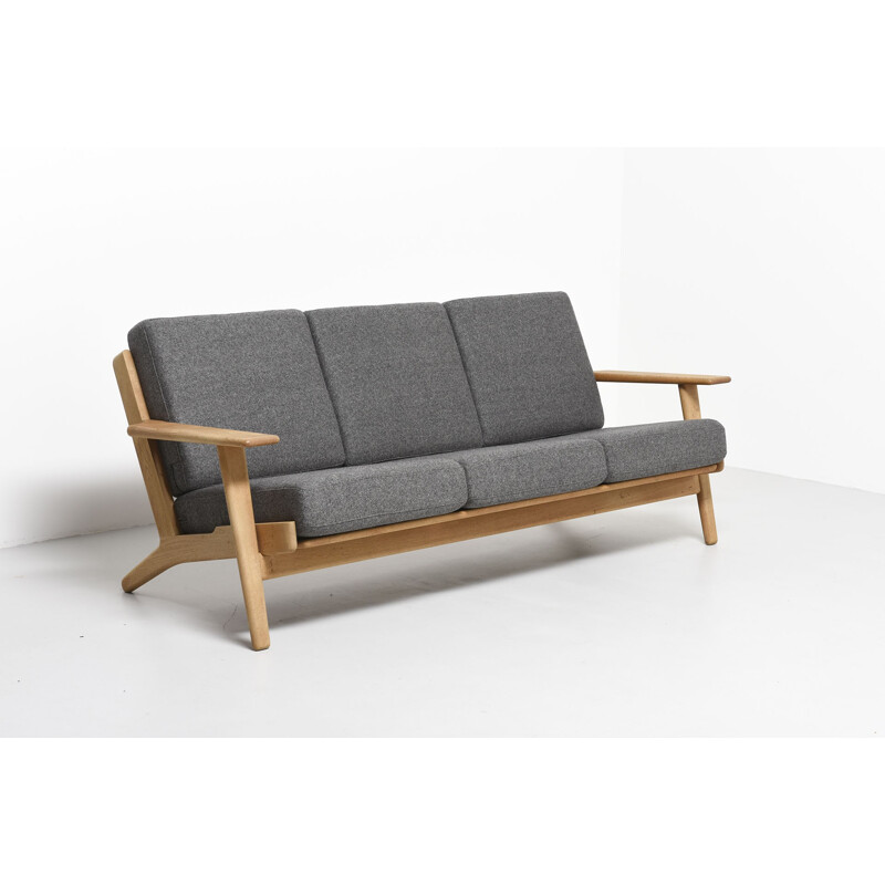 GE-290 model oak sofa by Hans J. Wegner's - 1953