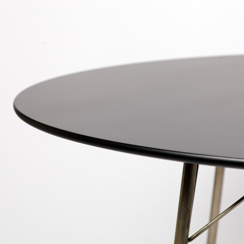 Table à repas modèle FH3600 de Arne Jacobsen pour Fritz Hansen - 1970