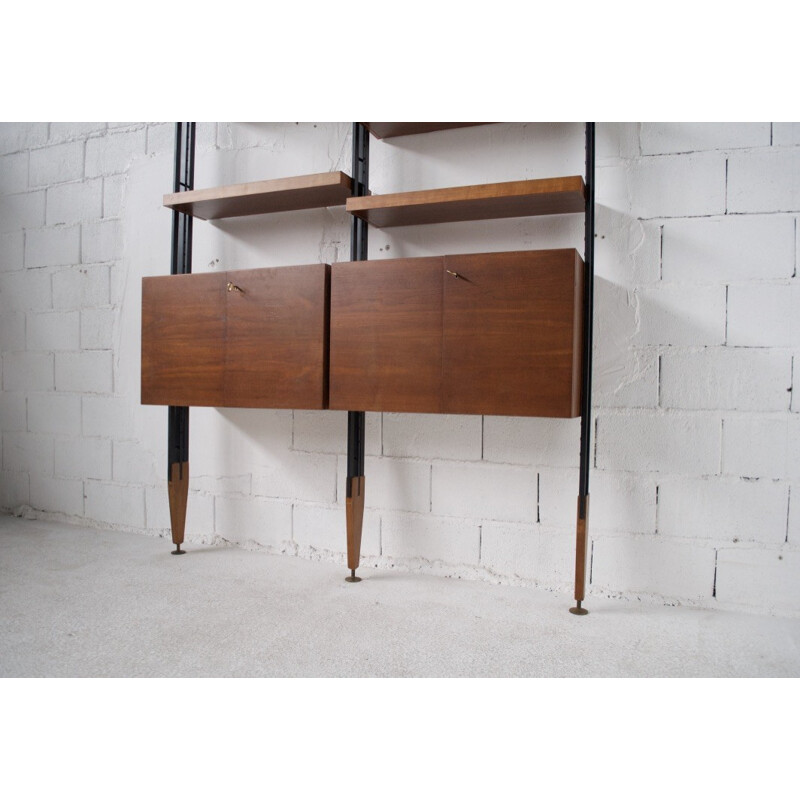 Vintage modular Italian shelves in walnut - 1960s