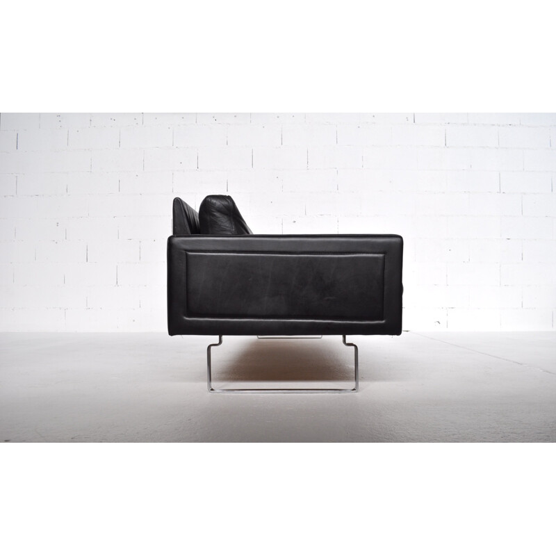 Black sofa in leather and chromed steel -  1970s