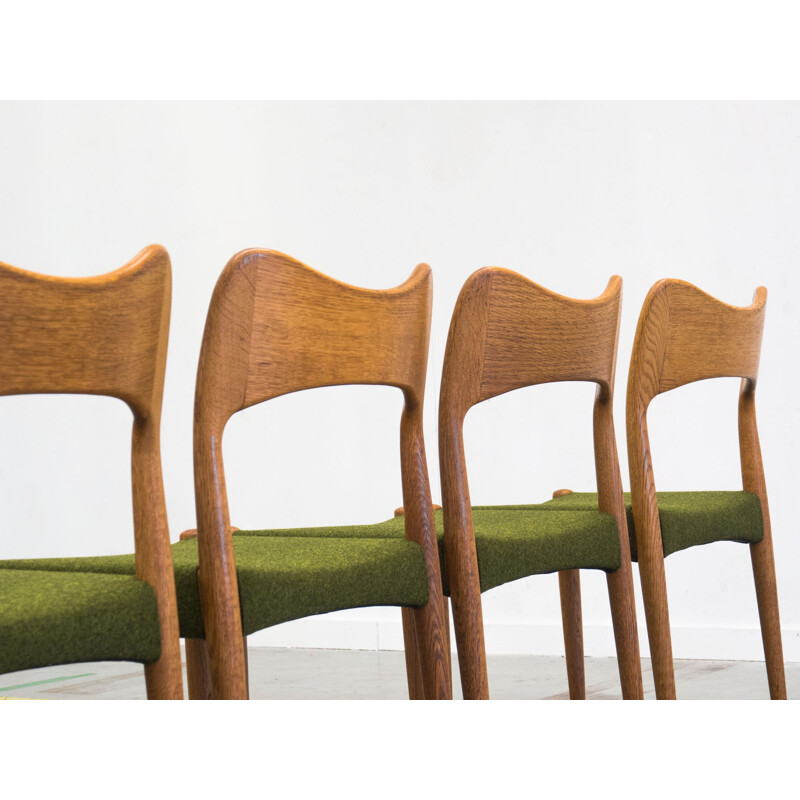 Set of four vintage dining chairs by Arne Hovmand Olsen - 1950s